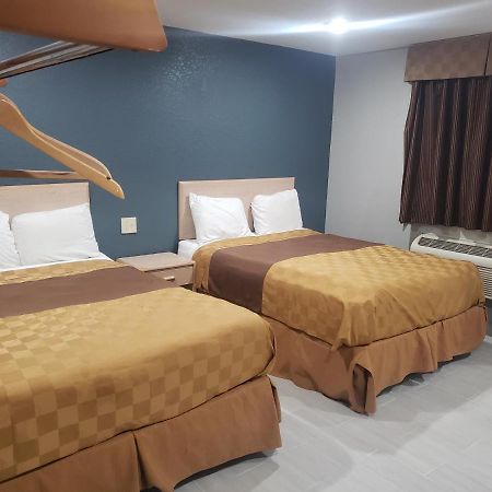 Village Inn Cotulla Ngoại thất bức ảnh