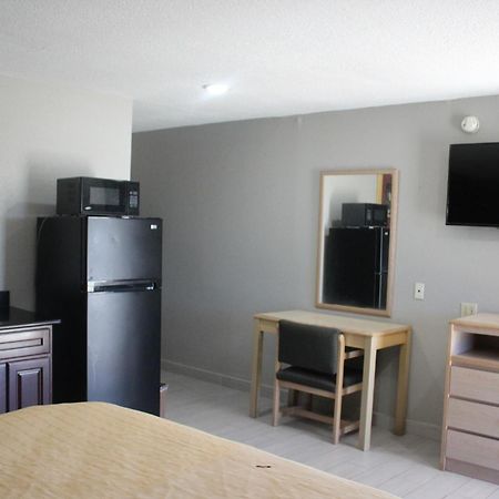 Village Inn Cotulla Ngoại thất bức ảnh