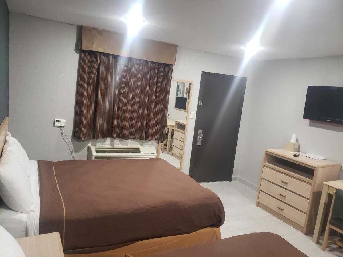 Village Inn Cotulla Ngoại thất bức ảnh