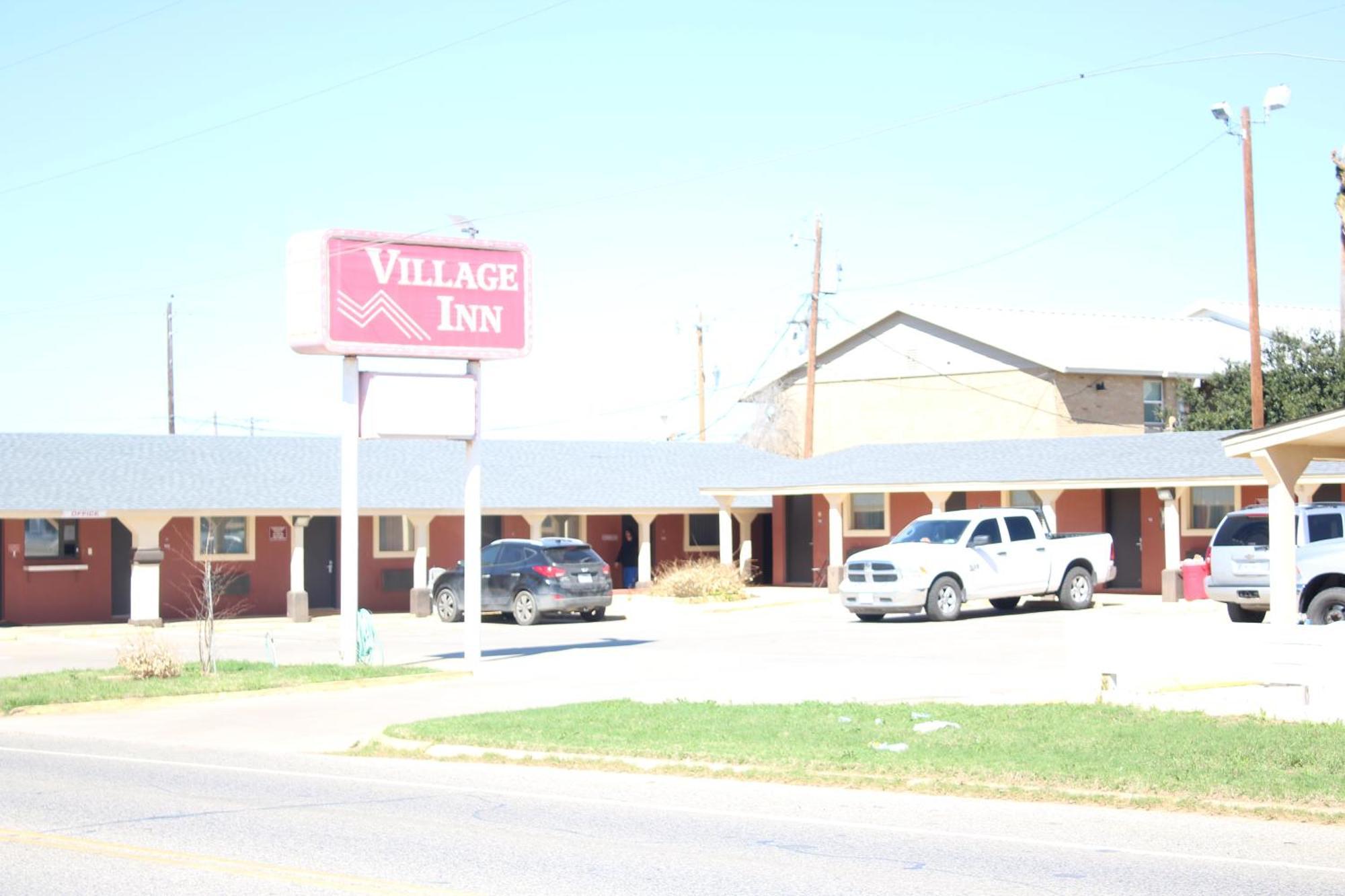 Village Inn Cotulla Ngoại thất bức ảnh
