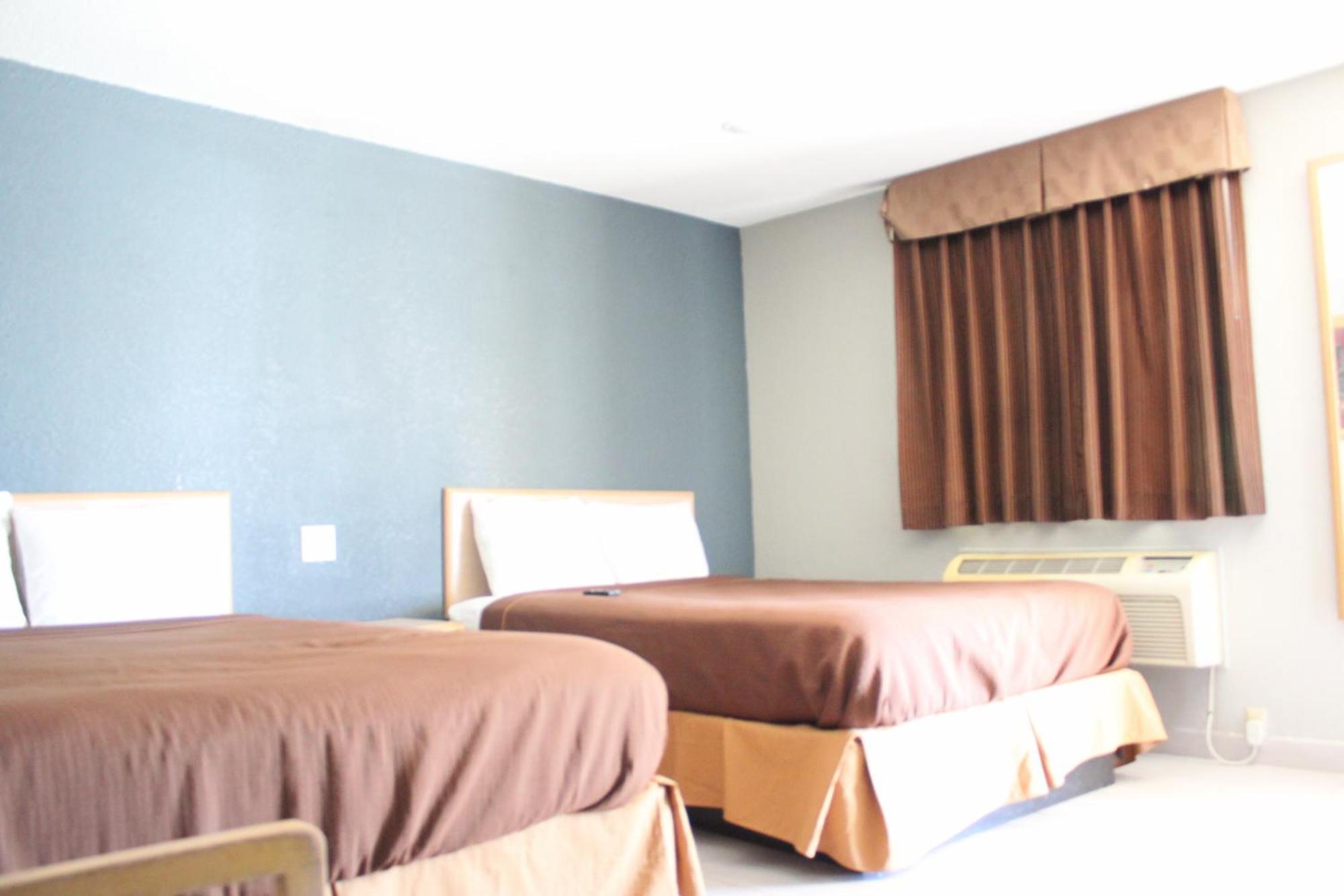 Village Inn Cotulla Ngoại thất bức ảnh