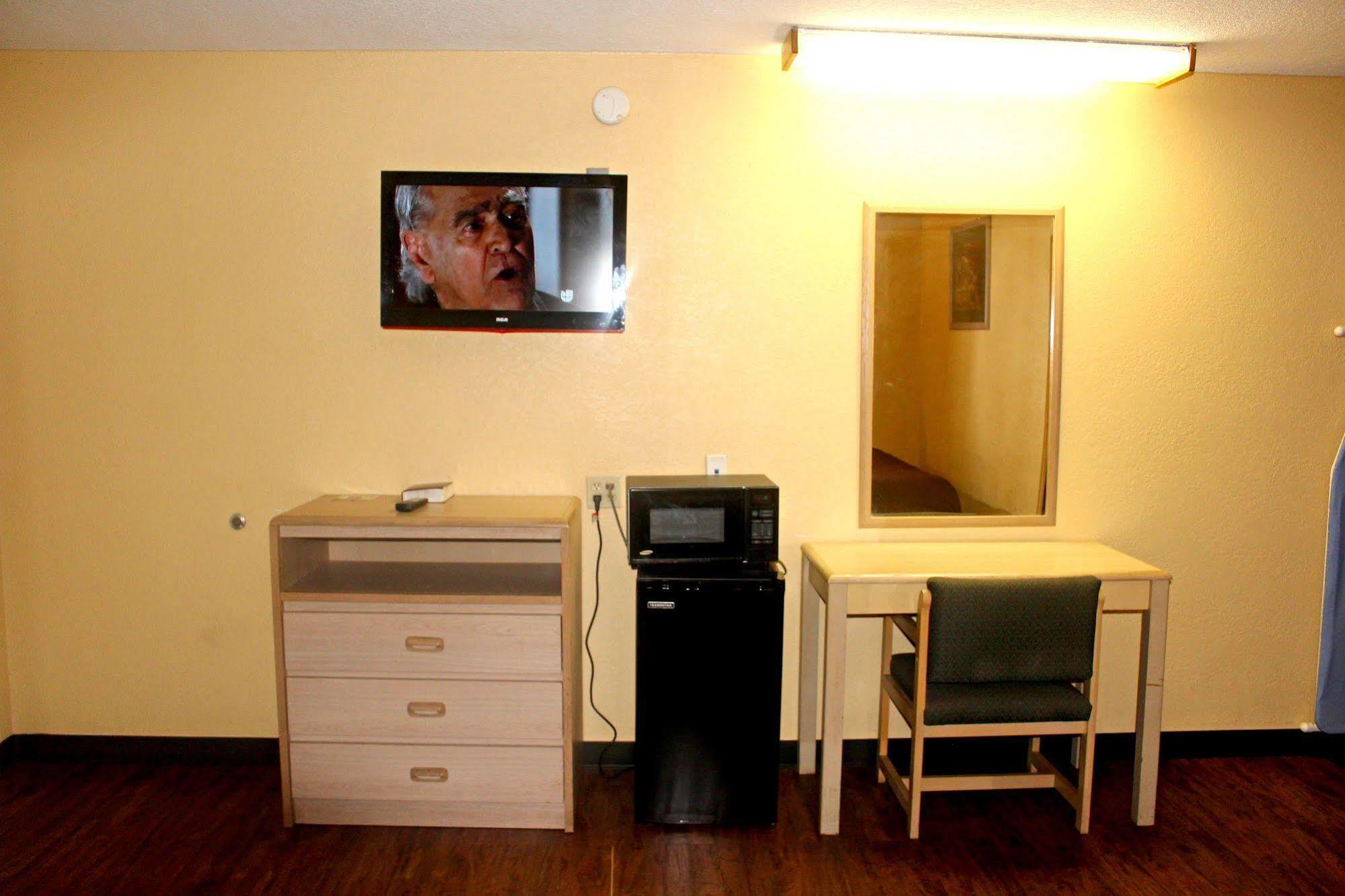 Village Inn Cotulla Ngoại thất bức ảnh