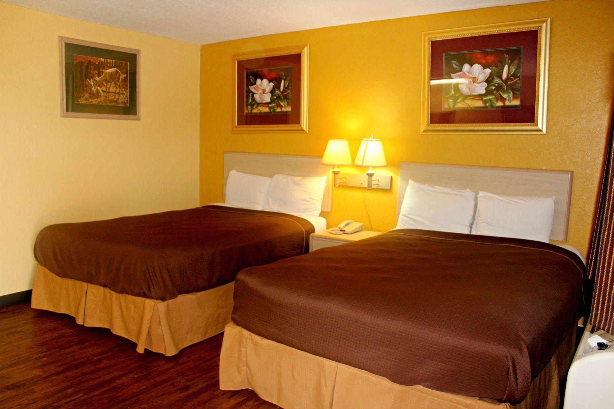 Village Inn Cotulla Ngoại thất bức ảnh